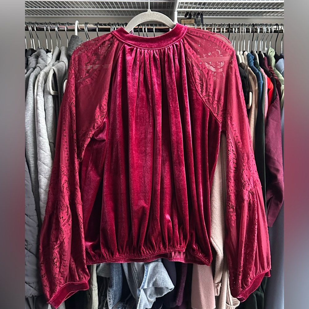 Free People Velour & Lace Top | L | Red | GUC